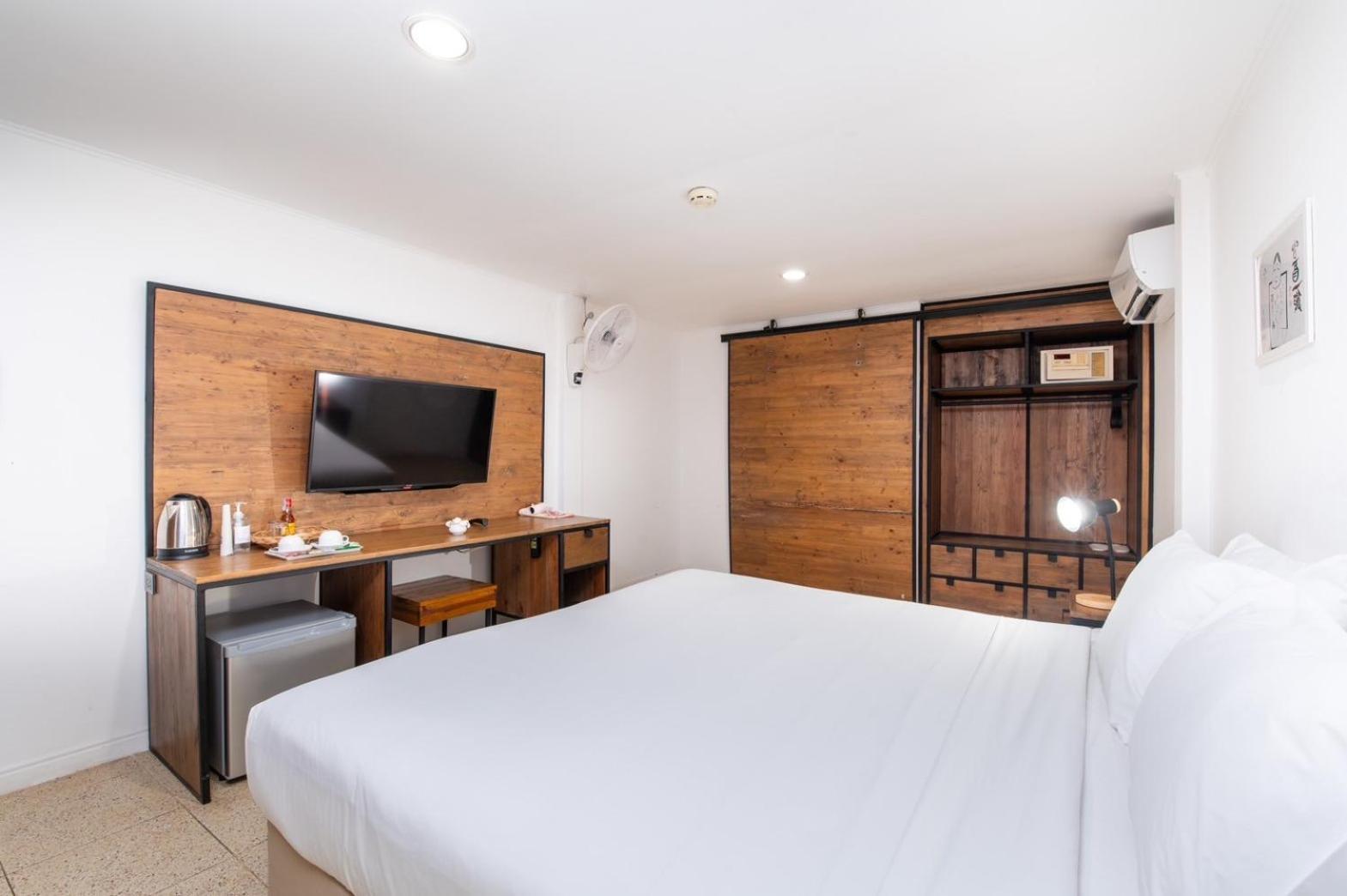 Dolphin Bay Beach Resort Sam Roi Yot Eksteriør bilde