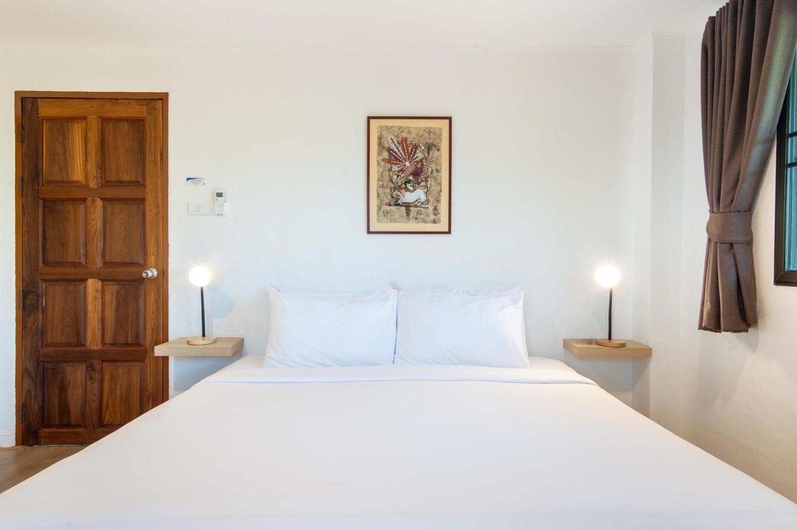 Dolphin Bay Beach Resort Sam Roi Yot Eksteriør bilde