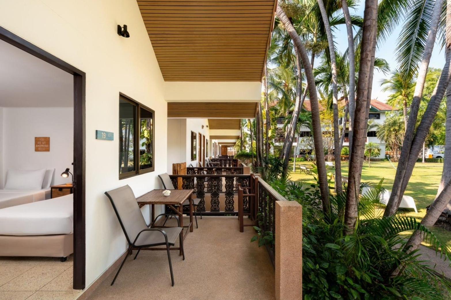 Dolphin Bay Beach Resort Sam Roi Yot Eksteriør bilde